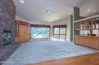 15 Shenecossett Lane, Pinehurst, NC 28374 – photo 10: LivingRoom1
