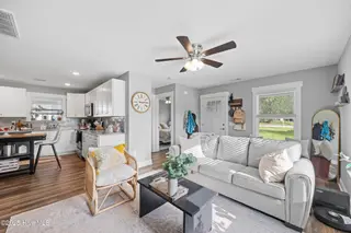 1138 Fifty Lakes Drive, Southport, NC 28461 – photo 7: Living Room (23)