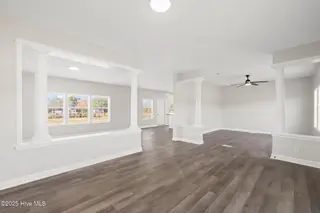 124 Fieldcrest Lane, Beulaville, NC 28518 — 3-bedroom manufactured home, Beulaville, NC, photo 7 of 29: 124fieldcrest7