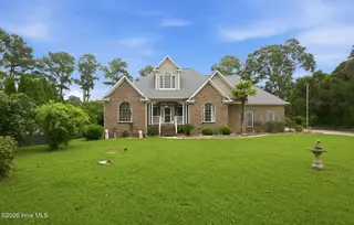 113 Kelso Road, New Bern, NC 28562 – photo 2: 2-web-or-mls-DSC_9411_edit (2)