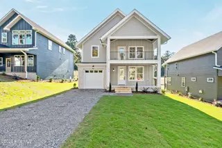 440 W Illinois Avenue, Southern Pines, NC 28387 – photo 2: 10-web-or-mls-DSC02555