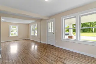 1319 Moore Street, Elizabeth City, NC 27909 – photo 14: 14-web-or-mls-moo-14