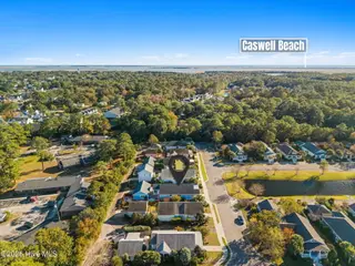 828 Cades Trail, Southport, NC 28461 – photo 16: 10-web-or-mls-Cammediallc.com (11 of 73)