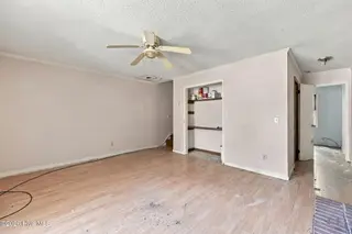 107 Eric Court B, Greenville, NC 27858 – photo 7: Living Room