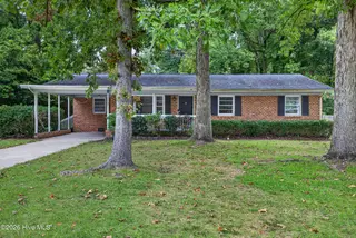 107 Marion Court, Jacksonville, NC 28546 – photo 1: 107 Marion CT, Jacksonville, NC-001