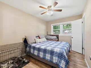 310 White Oak Street, Jacksonville, NC 28540 – photo 16: 15-web-or-mls-310 white oak st. 35