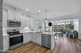 7959 Huron Drive, Wilmington, NC 28412 – photo 14: Kitchen (71)