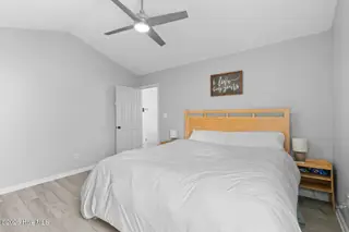 423 Jasmine Lane, Jacksonville, NC 28546 – photo 14: E47A1C14-6ADC-4046-8FCB-4A15C2FF37E2