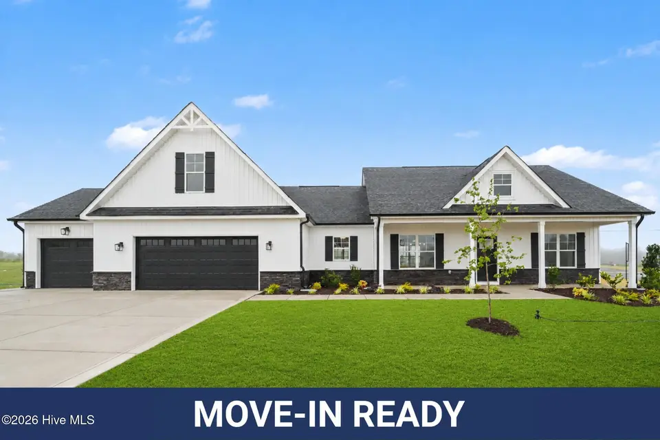 22 Grady Farm Way, Benson, NC 27504 – photo 1 of 39: MOVE IN READY - MLS (3)