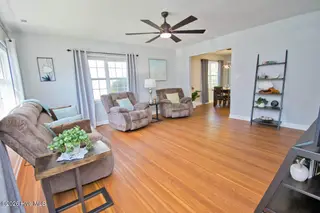 34 Pirates Cove Drive, Swansboro, NC 28584 – photo 5: DSC_2098
