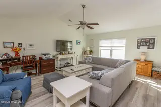 2086 Castlebridge Court NW, Calabash, NC 28467 — 3-bedroom home in Spring Mill, Calabash, NC, photo 11 of 59: living area 3