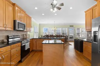 390 E Second Street, Ocean Isle Beach, NC 28469 – photo 8: Kitchen island