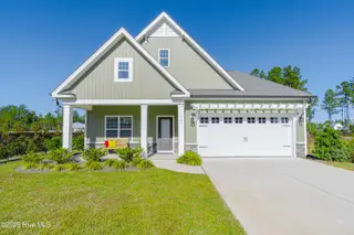 523 Saratoga Way, Rocky Point, NC 28457 – photo 1: Front picture