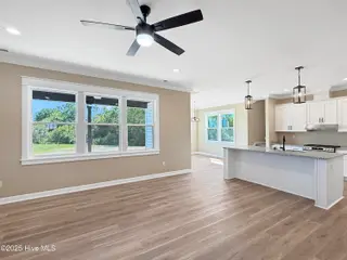 101 Yawl Street, Elizabeth City, NC 27909 – photo 5: e4c60f275b07929d66cce211c13028efaa52dcb7