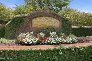 211 210 Colleton Square, Newport, NC 28570 – photo 15: 16-web-or-mls-211 Colleton Square 014