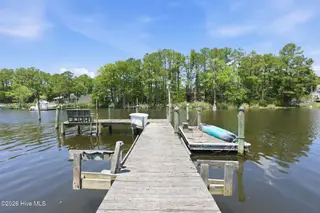 913 Hearthside Court, New Bern, NC 28560 – photo 5: Dock