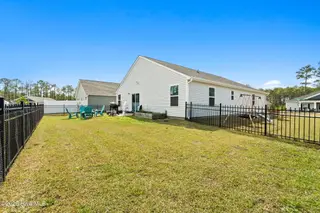 1710 W Coronado Avenue SE, Bolivia, NC 28422 — 3-bedroom home in Olde Georgetowne, Bolivia, NC, photo 24 of 34: 24-web-or-mls-cammediallc.com-10