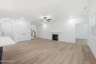 2519 Starling Lane, New Bern, NC 28562 – photo 17: 22-web-or-mls-DSC_9394_edit