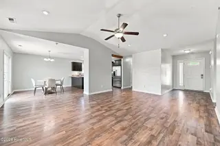 102 Prelude Drive, Richlands, NC 28574 – photo 5
