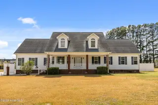 819 Badger Circle, Greenville, NC 27834 — 3-bedroom home in Northwoods, Greenville, NC, photo 1 of 62: 1-web-or-mls-IMG_0003 (1)