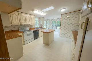 270 Duck Creek Road, Washington, NC 27889 – photo 10: 009 Kitchen
