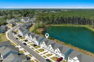 139 Freedom Park Road, Beaufort, NC 28516 – photo 10: End unit townhome in BeauCoast West