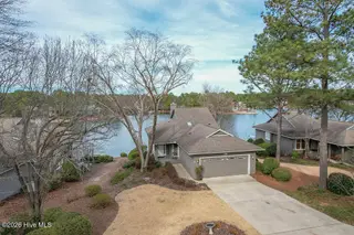 6 Westlake Pointe Drive, Pinehurst, NC 28374 — 3-bedroom home in Westlake Pointe, Pinehurst, NC, photo 1 of 67: 6WestlakePointeDr-174