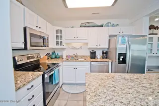 2909 Pointe West Drive 3b1, Emerald Isle, NC 28594 – photo 7: 2909 Pointe West - Unit 3b1