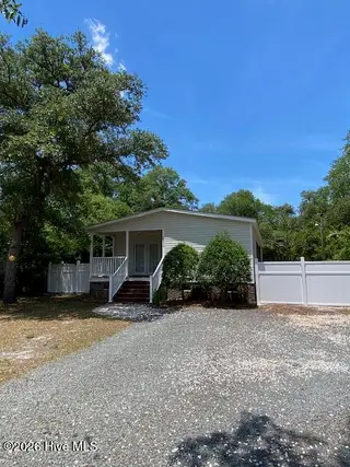 2678 Seashore Road SW, Supply, NC 28462 — 2-bedroom manufactured home, Supply, NC, photo 2 of 26