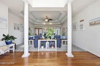 105 Pailin Creek Road, Elizabeth City, NC 27909 — 3-bedroom home in Pailin Creek Landing, Elizabeth City, NC, photo 5 of 56: Entry