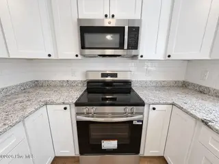 2605 Pine Knoll Drive, Kinston, NC 28504 — 3-bedroom home in Castle Oaks, Kinston, NC, photo 10 of 38: IMG_6762_edited
