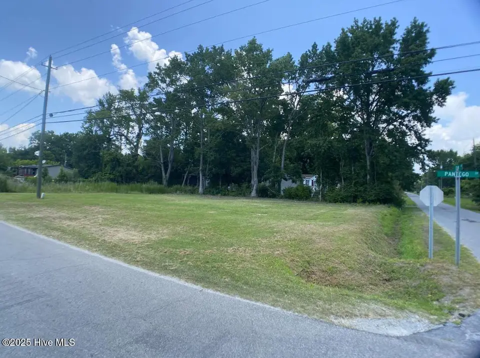 Lot 1 Pantego Street, Belhaven, NC 27810 – photo 1 of 5: 01