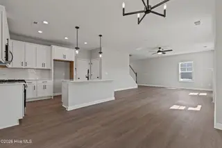 258 Rough Ridge Trail 72, Aberdeen, NC 28315 – photo 19: 23-web-or-mls-DSC02364