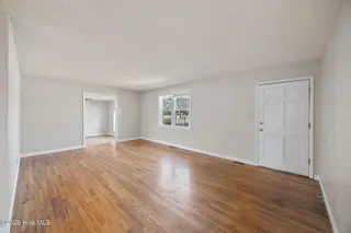 2909 Northwoods Drive, Jacksonville, NC 28540 – photo 10: 8-web-or-mls-2909 Northwoods Dr. 15
