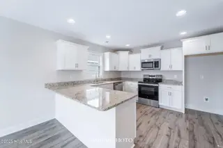 784 Regiment Road, Jacksonville, NC 28546 – photo 11: SIMILAR PHOTO 15-3