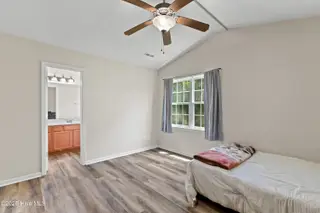 4000 W T Whitehead Drive, Jacksonville, NC 28546 – photo 13: Master Bedroom