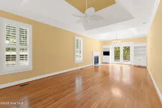 573 Coral Ridge Road, Pine Knoll Shores, NC 28512 – photo 22: Primary suite
