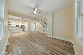 509 S 5th Avenue, Wilmington, NC 28401 – photo 17: View from Living Room