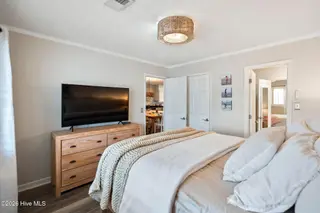 417 4th Street, Sunset Beach, NC 28468 — 4-bedroom home, Sunset Beach, NC, photo 15 of 41: 417 4th St, Sunset Beach, NC
