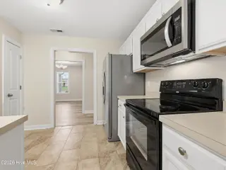 303 Brunswick Drive, Jacksonville, NC 28546 – photo 14