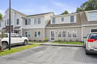 4513 Country Club Road E105, Morehead City, NC 28557 – photo 6: 6-web-or-mls-4513CCRd-E105-8-7-26-006
