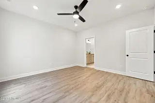 2004 Dartford Drive A, Greenville, NC 27834 – photo 18: 19-web-or-mls-IMG_0122