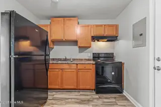328-330 Starling Street, Jacksonville, NC 28540 — 4-bedroom home, Jacksonville, NC, photo 11 of 56