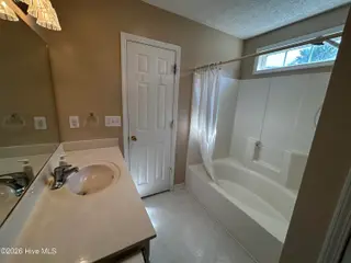 4111 Yarmouth Road, New Bern, NC 28562 – photo 16: MASTER BATH