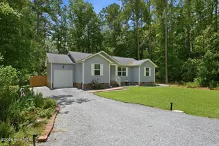 311 Moss Pink Drive, Vass, NC 28394 – photo 5: 02-3_311 Moss Pink Dr, Vass, NC, 28394_L