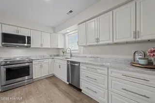 707 Plantation Drive, New Bern, NC 28562 – photo 12: 31-web-or-mls-DSC_2708