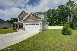 1010 Sailfish Street, New Bern, NC 28562 – photo 6: 05-1010_Sailfish-47