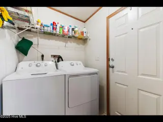 6883 Eastbrook Avenue SW, Ocean Isle Beach, NC 28469 — 2-bedroom manufactured home in Pine Acres, Ocean Isle Beach, NC, photo 21 of 25: mls-DSC01084