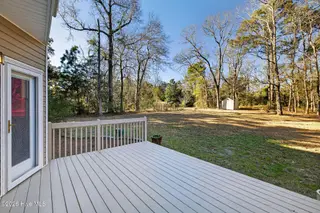 1727 Sloop Point Loop Road, Hampstead, NC 28443 – photo 12: 1727SloopPointLoopRoad-10
