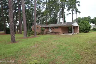 650 S May Street, Southern Pines, NC 28387 – photo 5: IMG_0013